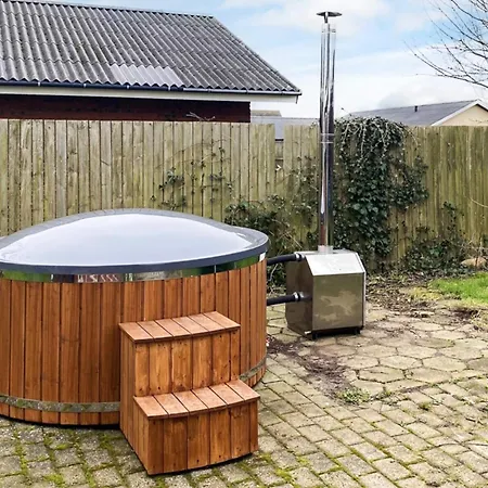 10 Person In Thyboron-by Traum Vakantiehuis *
